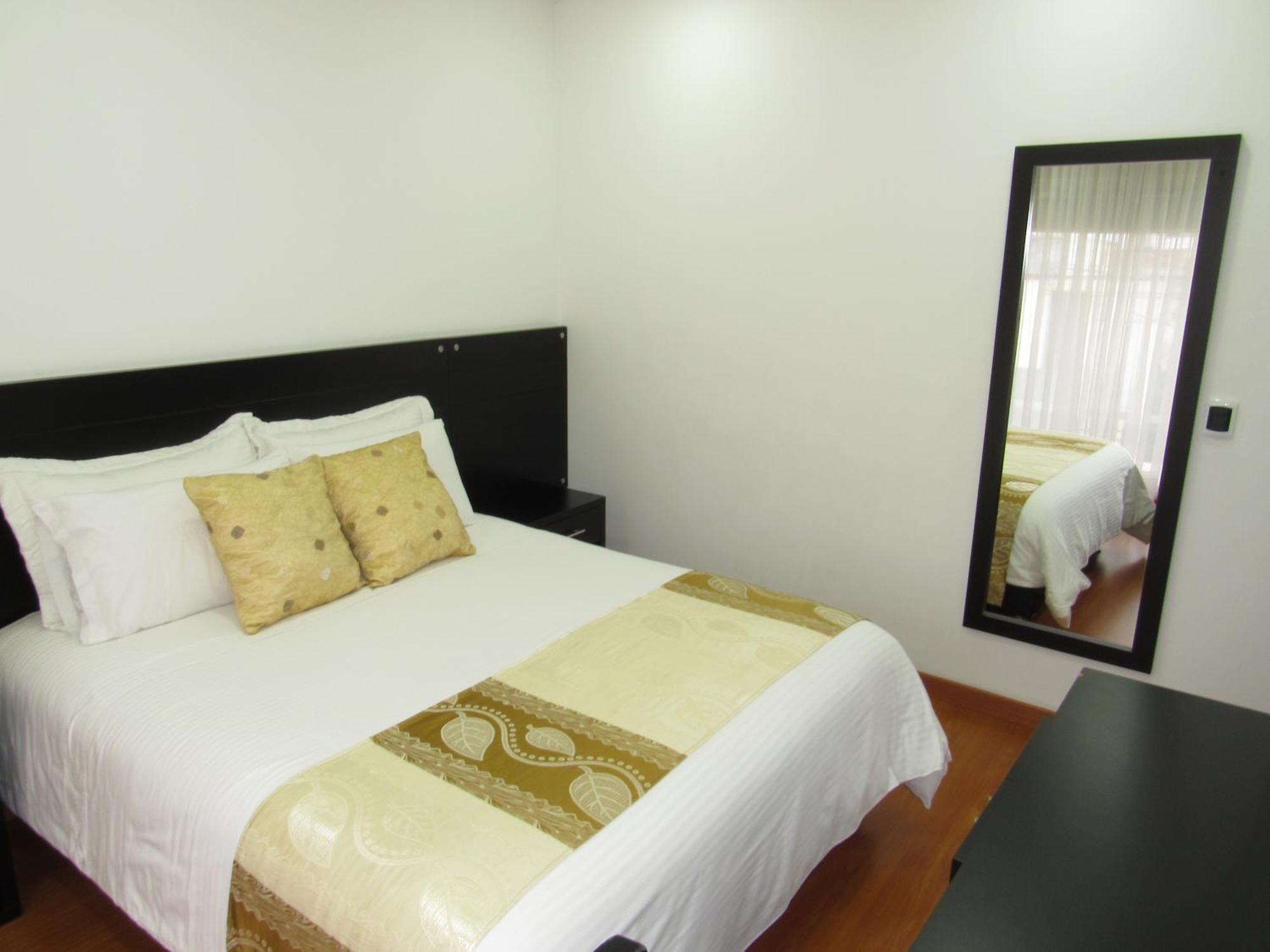 Hotel Palermo Suite Pasto Bagian luar foto