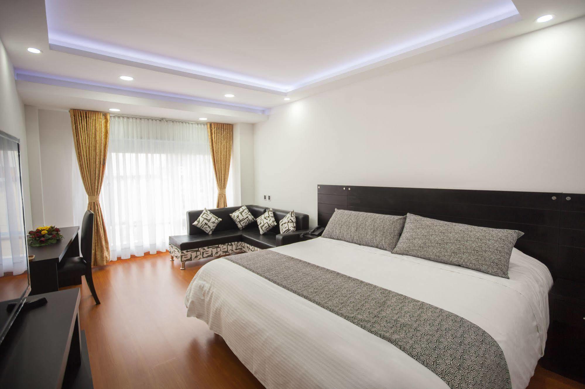 Hotel Palermo Suite Pasto Bagian luar foto