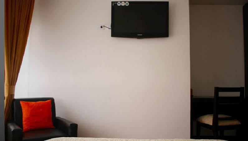 Hotel Palermo Suite Pasto Bagian luar foto