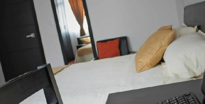 Hotel Palermo Suite Pasto Bagian luar foto