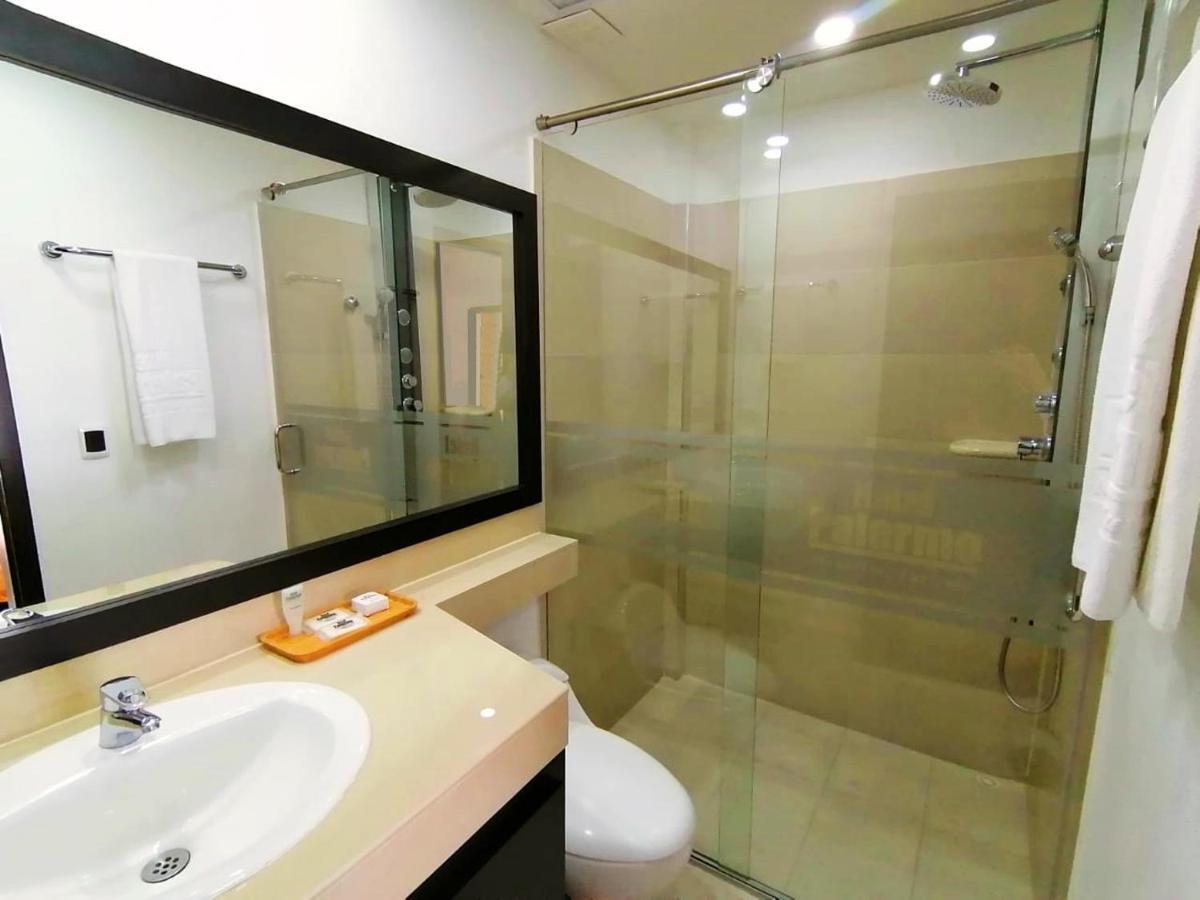 Hotel Palermo Suite Pasto Bagian luar foto
